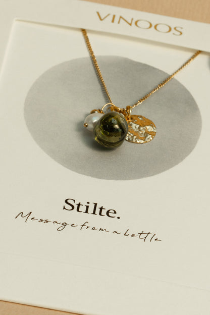 ketting stilte (groen met bedels)